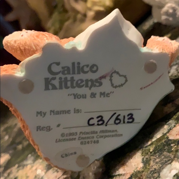 Cute Licensed Kitten Figurines - Picture 5 of 8